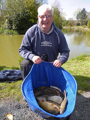 Peter with 43lb 2oz